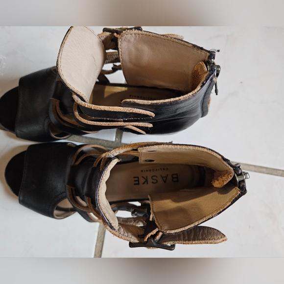 Baske California Leather Sandals 6 - Picture 8 of 9